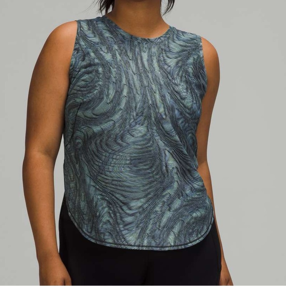 LULULEMON DIMENSIONAL ICING BLUE HIGH NECK SPLIT HEM RUN TANK